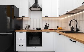 Marina Corner Apartment Gdynia By Noclegi Renters